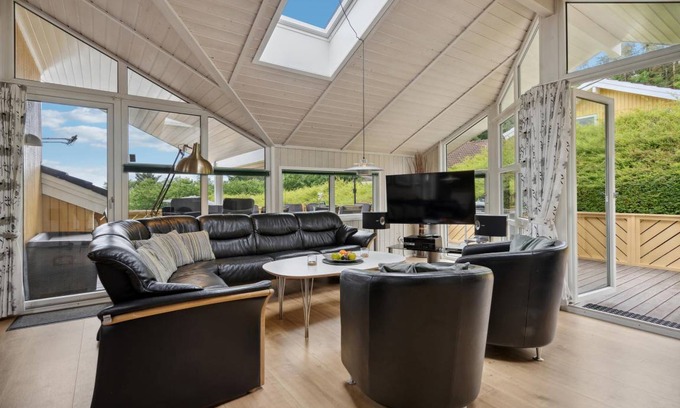 Spodsbjerg House | 170 m² House ∙ 5 bedrooms ∙ 10 guests