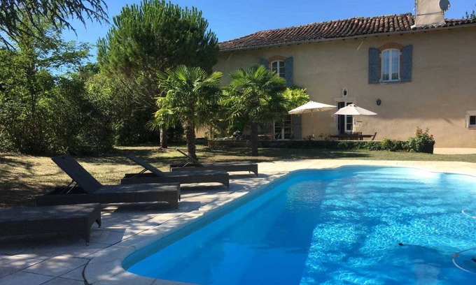 Aiguelèze House | 180 m² Gîte ∙ 3 bedrooms ∙ 6 guests