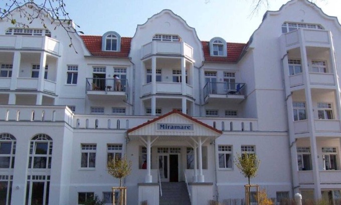 Ostseebad Kuhlungsborn Apartment | (181) 3- room apartment - apartment house Miramare