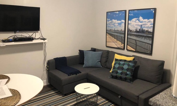 North Bergen Apartment | 1817 5C · Cute contemporary 1b Apt -20min NYC Parking Avail