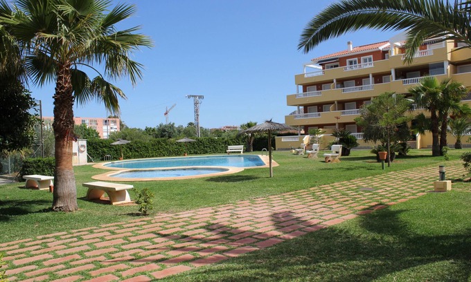Les Deveses Apartment | 183 Deveses Park
