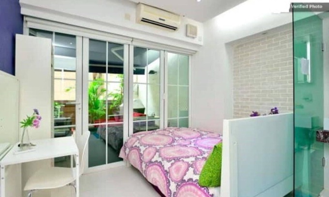 Sheung Wan Apartment | 185 Entire flat with 2 bedrooms, w.Terrace