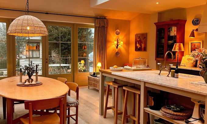 South Richmond House | 1860s Victorian Villa in Richmond