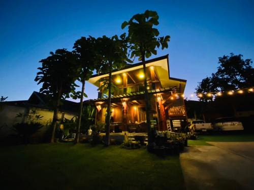 Chiang Mai House | 188 Teak House บ้านต้นสัก
