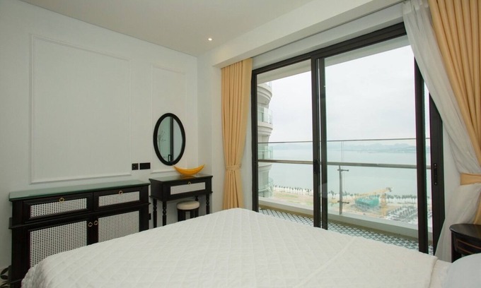 Bai Chay Apartment | 1908 Citadines Marina Halong