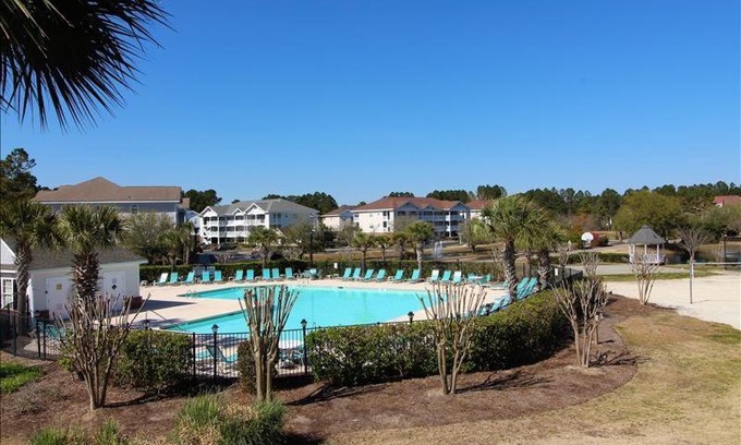 North Myrtle Beach Apartment | 1915 Ironwood Home