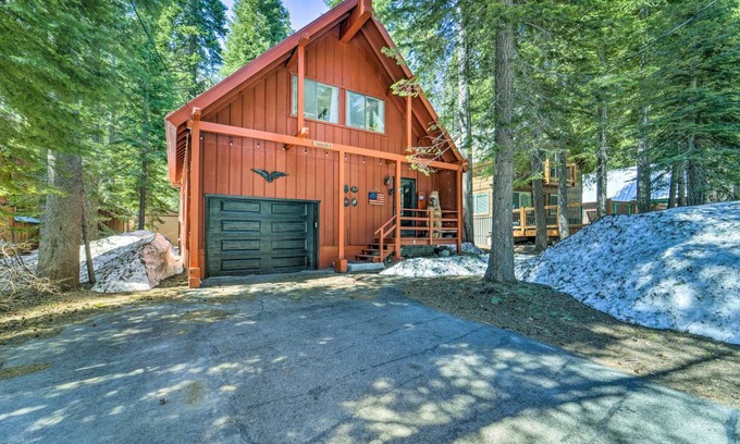 Donner Lake Woods House | 195 m² House ∙ 3 bedrooms ∙ 8 guests