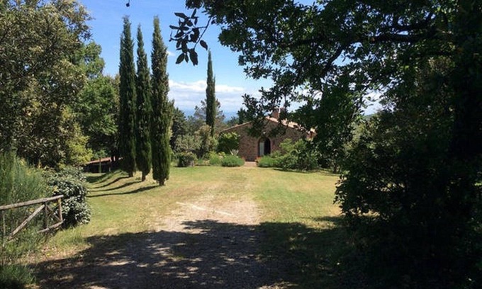 San Macario In Monte House | 19th century farmhouse on a hill between magical valleys and Sienese hills
