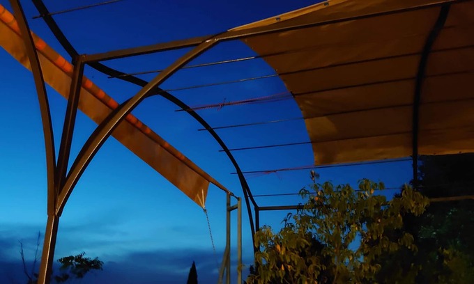 Seguret Hotel | 19th century house rent in Séguret, amazing view, large garden, pool, 8p