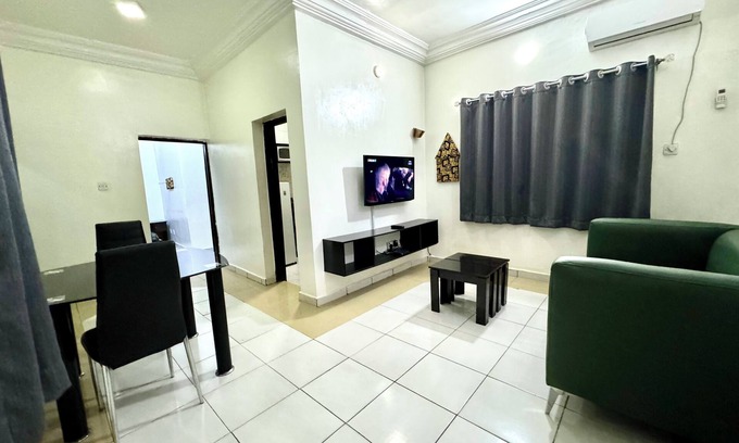 Utako Apartment | 1BEDROOM FLAT at UTAKO ABUJA. 24hrs LIGHT, WIFI & KITCHEN