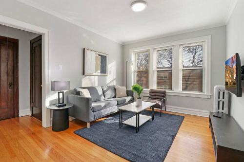 Cragin Apartment | 1BR Airy Apartment with Wi-Fi - Barry 2