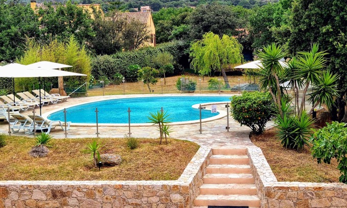 Pigna Apartment | 1km beach, M'apartment with terrace in estate with swimming pool