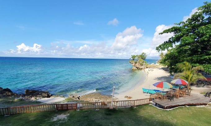 Anda House | 1peace beach resort