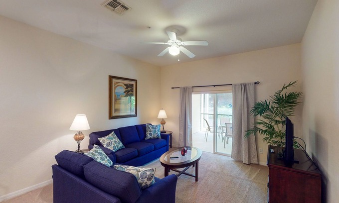 Bahama Bay Condo | 1st floor condo w/limited-mobility access, tennis court, pools, restaurant, gym