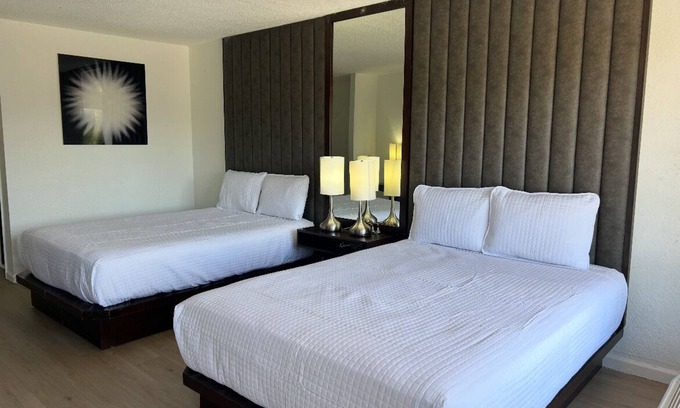 Decatur Hotel | 1st Place at Wesley
