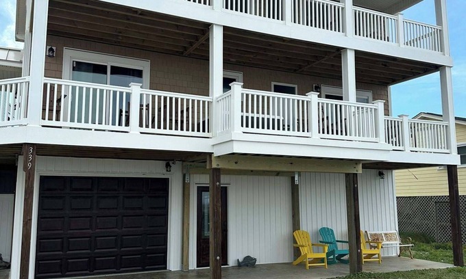 North Topsail Beach House | 1st Row, Ocean Front House with amazing views, hot tub, elevator and gameroom.