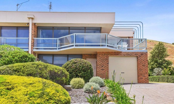 Carrickalinga House | 2/101 Gold Coast Drive, Carrickalinga