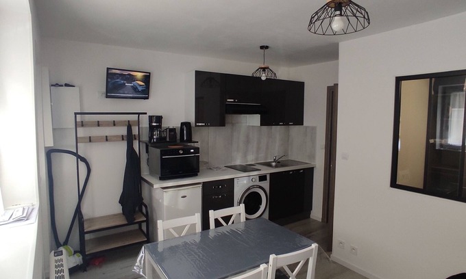 La Bourboule Apartment | 2/4-PERSON STUDIO IN THE CENTER OF LA BOURBOULE