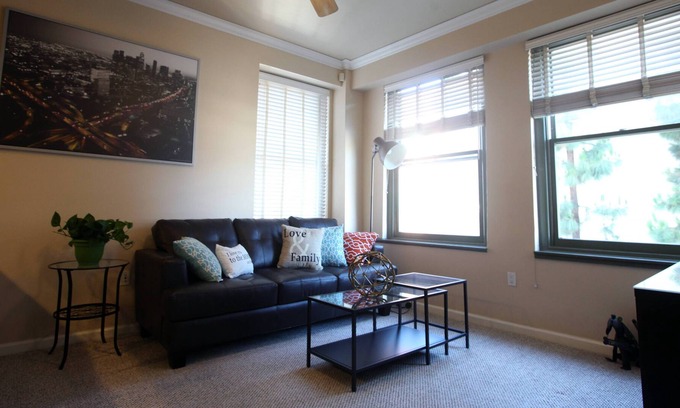 Anaheim Colony Historic District Apartment | 2 bd Historic Bldg near Disneyland