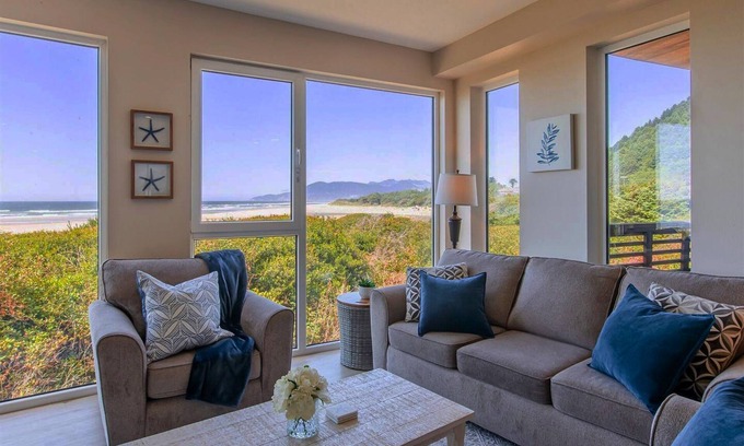 Rockaway Beach Condo | 2 BDR | Beachfront | Private Balcony | Ocean Views