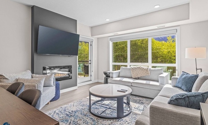 Dead Man's Flats Condo | 2 Bed/2 Bath Sparrowhawk Resort-Sleeps 6