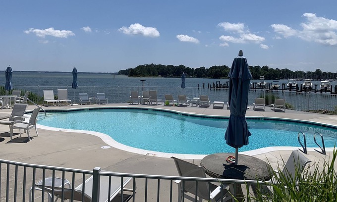 Deltaville Condo | 2 bed 2 bath waterfront condo w a pool