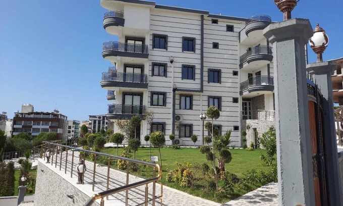 Altinkum Apartment | 2 Bed Apartment, great amenities only 300m to Alatinkum Beachfront