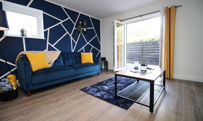Cathays Apartment | 2 bed Cardiff city centre apartment just renovated