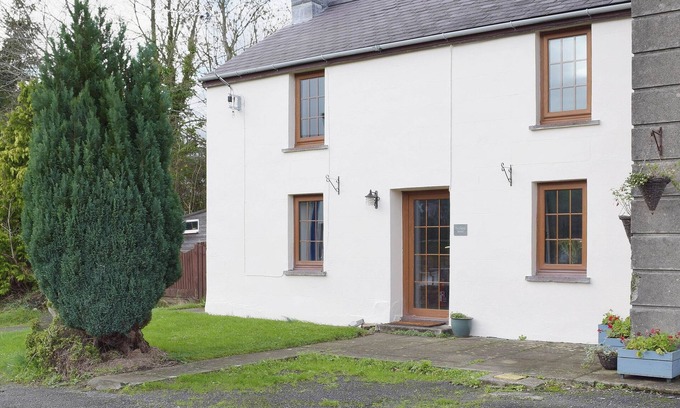 St Dogmaels Cottage | 2 bedroom accommodation in St Dogmaels near Cardigan
