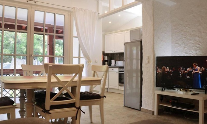Monreal Apartment | 2-bed vacation apartment Eifel - Holiday home Astorius