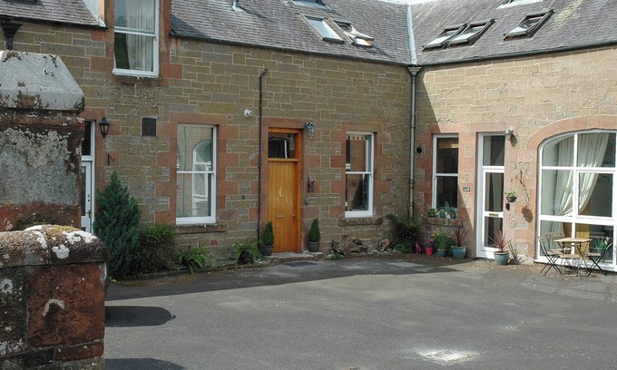 Gattonside Cottage | 2 bedroom accommodation in Gattonside near Melrose