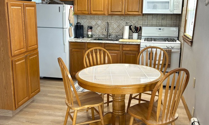Seaside Heights Apartment | 2-Bedrm, 1-Bathrm close to Ocean or Bay