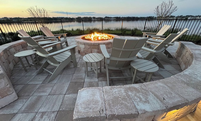 Winter Haven Apartment | 2-bedroom, 2-bath unit offers a family-friendly retreat just mins from LEGOLAND.