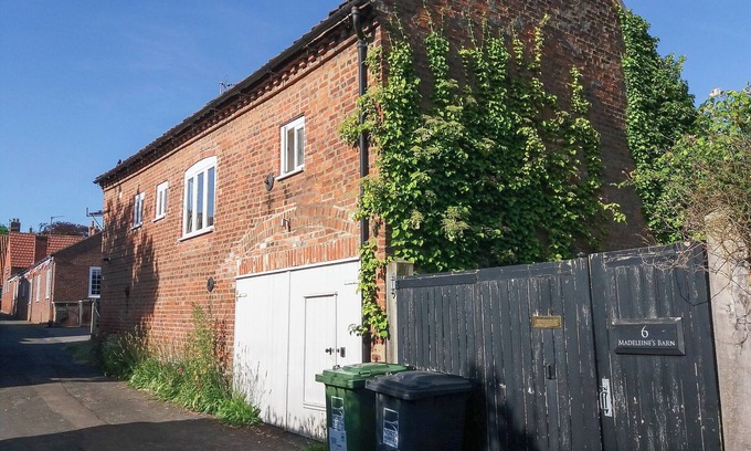 Wells-next-the-Sea Cottage | 2 bedroom accommodation in Wells-next-the-Sea