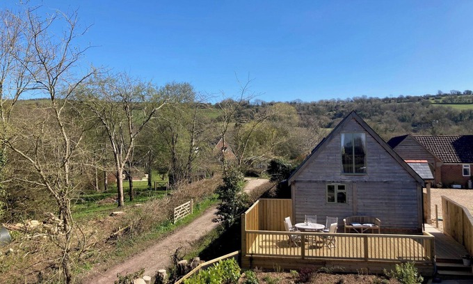Ibberton Cottage | 2 bedroom accommodation in Ibberton, near Blandford Forum