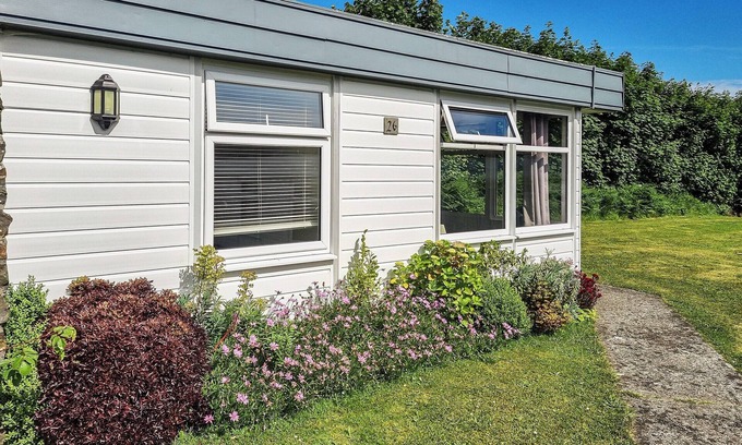 Haverfordwest Cottage | 2 bedroom accommodation in Roch, near Haverfordwest