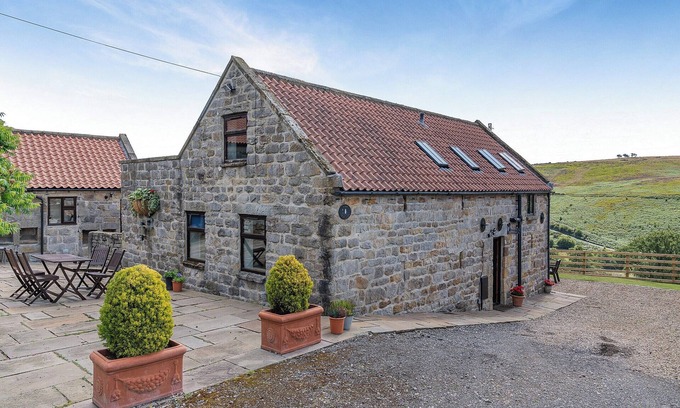 Great Fryup Dale Cottage | 2 bedroom accommodation in near Castleton