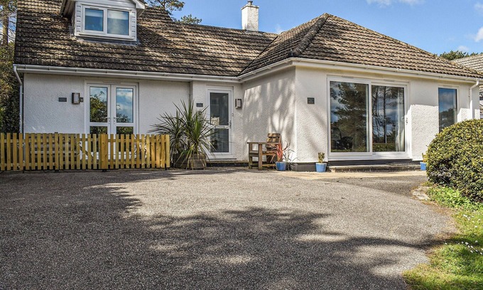 Carlyon Bay Cottage | 2 bedroom accommodation in Carlyon Bay, near St Austell