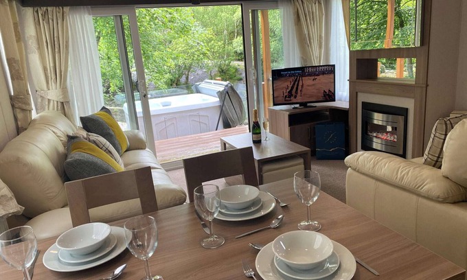 Bethesda Ski Chalet | 2 bedroom accommodation in Snowdonia