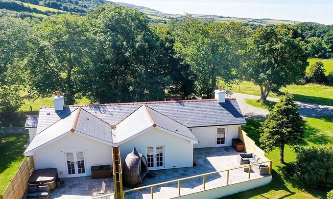 Ballaugh Cottage | 2 bedroom accommodation in Ballaugh