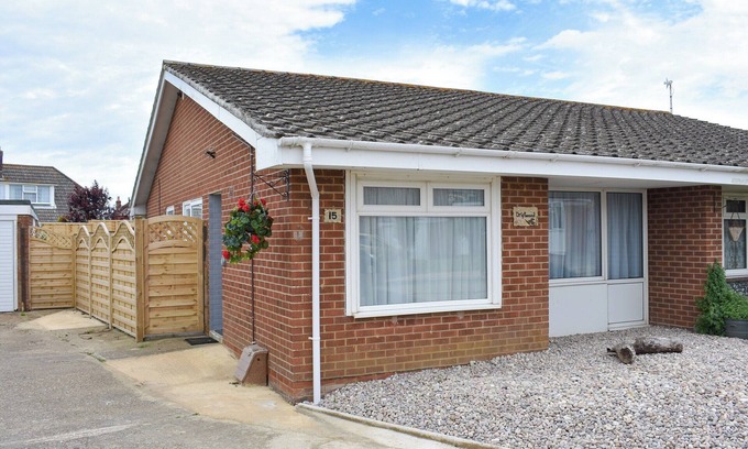 Godshill Cottage | 2 bedroom accommodation in Godshill, near Newport