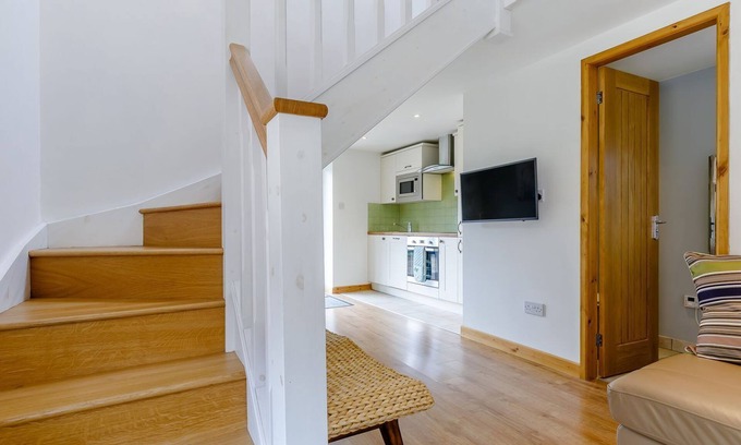 Tatton Park Cottage | 2 bedroom accommodation in Knutsford
