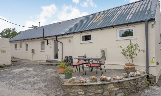 Llangeler Cottage | 2 bedroom accommodation in Saron, near Llandysul