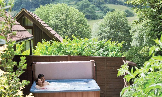 Waterrow Ski Chalet | 2 bedroom accommodation in Waterrow, Wiveliscombe