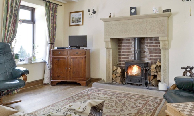 Bonsall Cottage | 2 bedroom accommodation in Bonsall, near Matlock