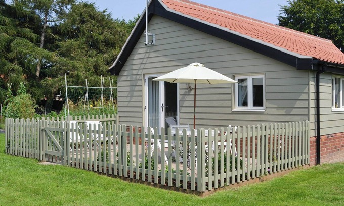 Roughton Cottage | 2 bedroom accommodation in Roughton, near Cromer