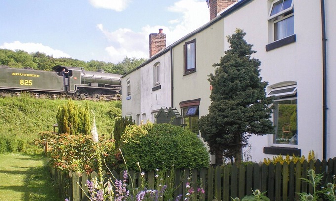 Grosmont Cottage | 2 bedroom accommodation in Grosmont, near Whitby