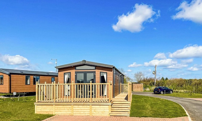 Tunstall Ski Chalet | 2 bedroom accommodation in Tunstall, Nr Hull