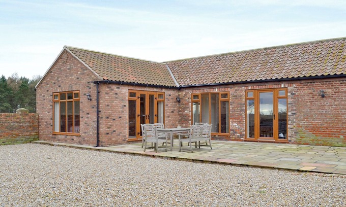 Aldwark Cottage | 2 bedroom accommodation in Aldwark, near Alne
