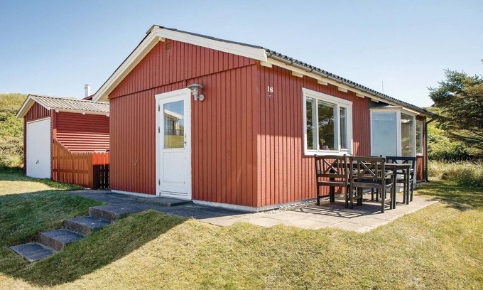 Lonstrup House | 2 bedroom amazing home in Hjørring